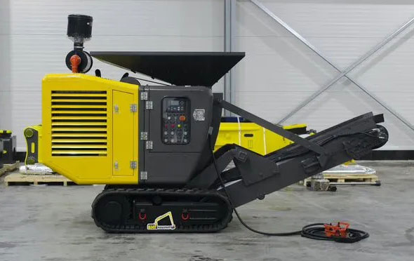 картинка Щековая дробилка самоходная на гусеницах OP35 от магазина Одежда+