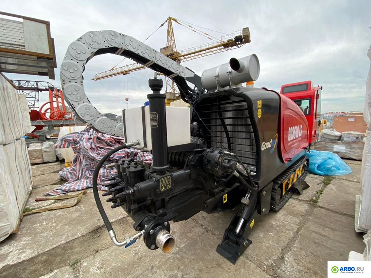 картинка Установка для горизонтального направленного бурения на гусеничном ходу Goodeng GD360C-LS от магазина Одежда+