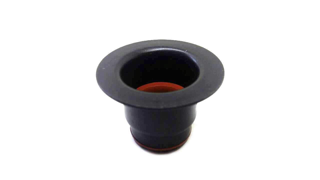 картинка Колпачок маслосъёмный D04-107-30 SC8DK280Q3 Евро 3 от магазина Одежда+