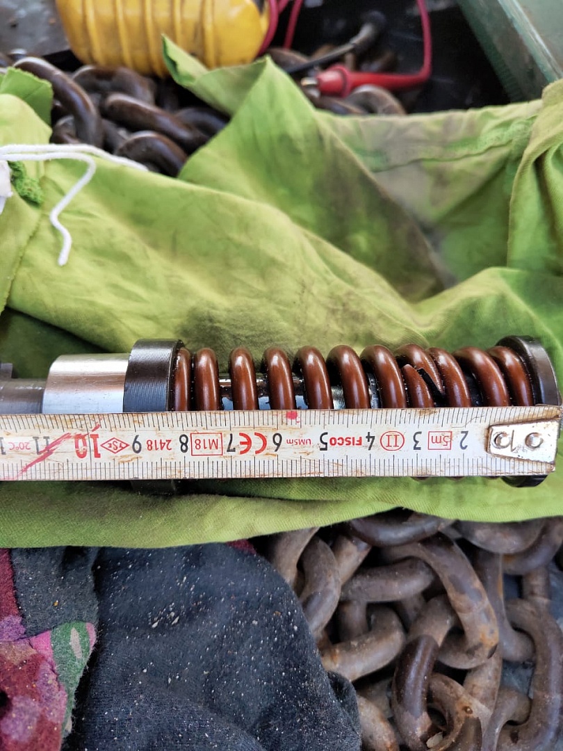 картинка Пружина гидрораспределителя 100376/803000400/130300829 KRAN QY25K5-1 от магазина Одежда+