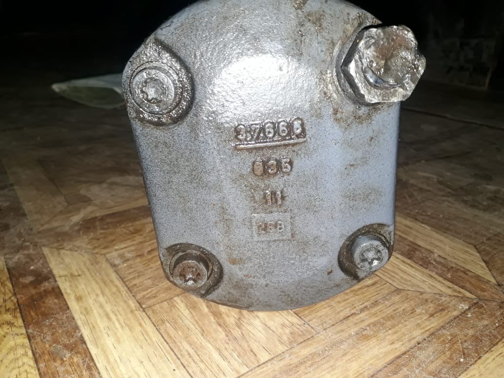 картинка Насос гидравлический 2 секционный  Rexroth A11VL0130LRDS/ 10R-NSD12K02-K KRAN QY70 от магазина Одежда+