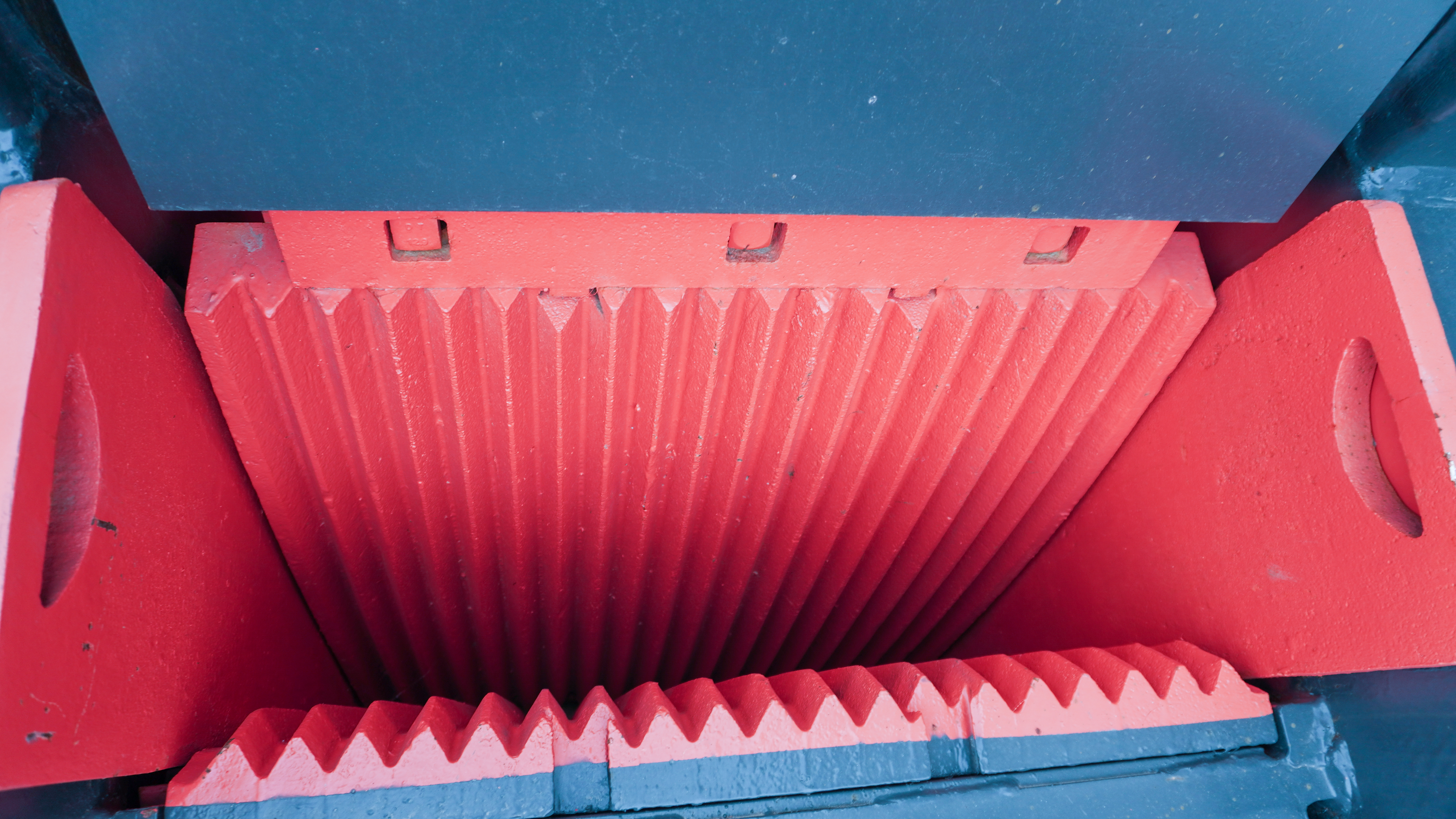 картинка Дробилка щековая PEX-250x750 от магазина Одежда+