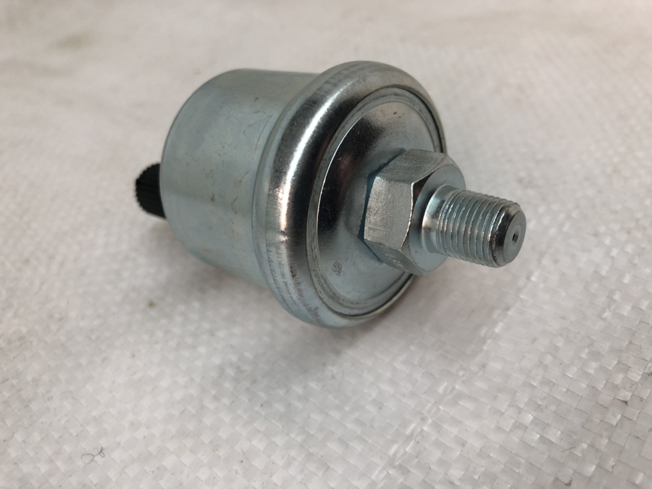 картинка Датчик давления масла KRAN QY25K5S 2013 г. Евро 4 от магазина Одежда+