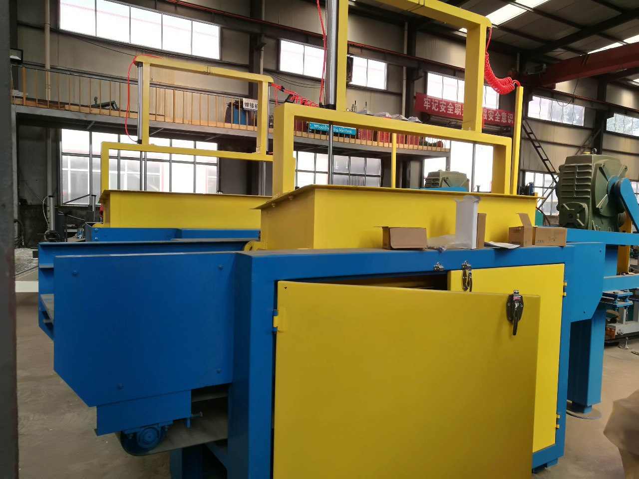 картинка Стружечный станок серии SHBH-500-6L от магазина Одежда+