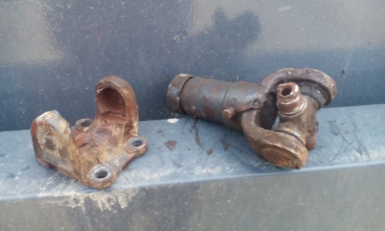 картинка Вал карданный (54cm) КОМ KRAN QY30K5-1 2018г.в. от магазина Одежда+