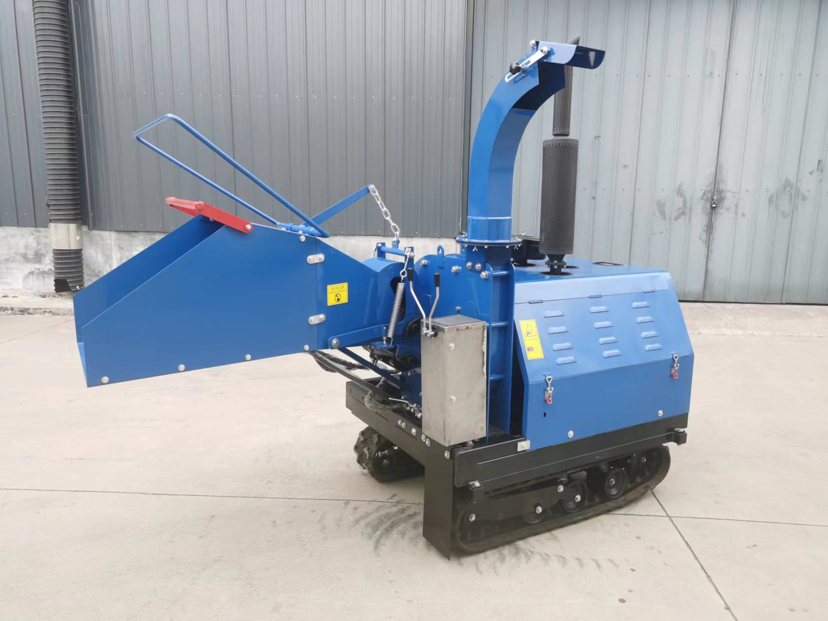 картинка Измельчитель веток DH-50 (No Stress) на гусеничном ходу от магазина Одежда+