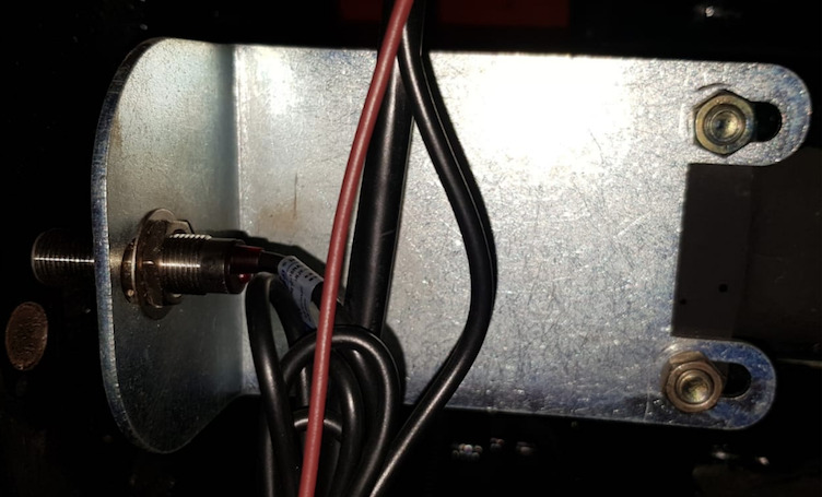 картинка Система No Stress (монитор+датчик с магнитом, кронштейн и тумблер) для измельчителей древесины DH-100 от магазина Одежда+