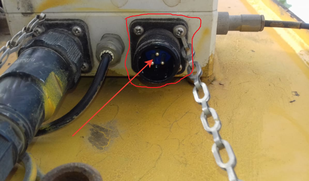 картинка Коннектор концевого выключателя (комплект мама+папа) к системе PAT Hirshmann от магазина Одежда+