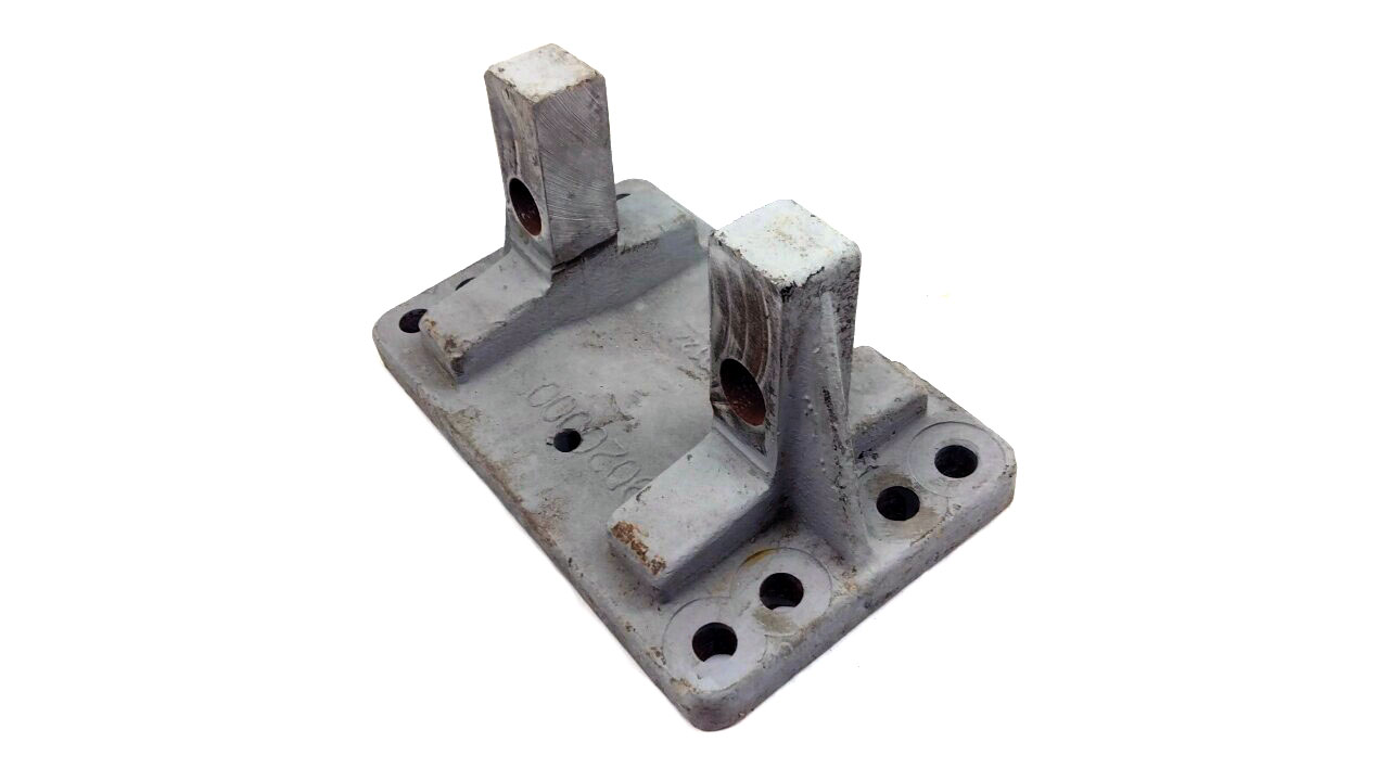 картинка Кронштейн реактивной тяги, средний мост  / Автокран KRAN от магазина Одежда+