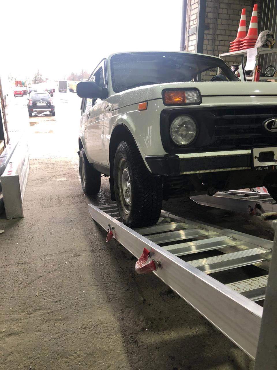 картинка Аппарели алюминиевые BAS AM_300.50WB75-10L