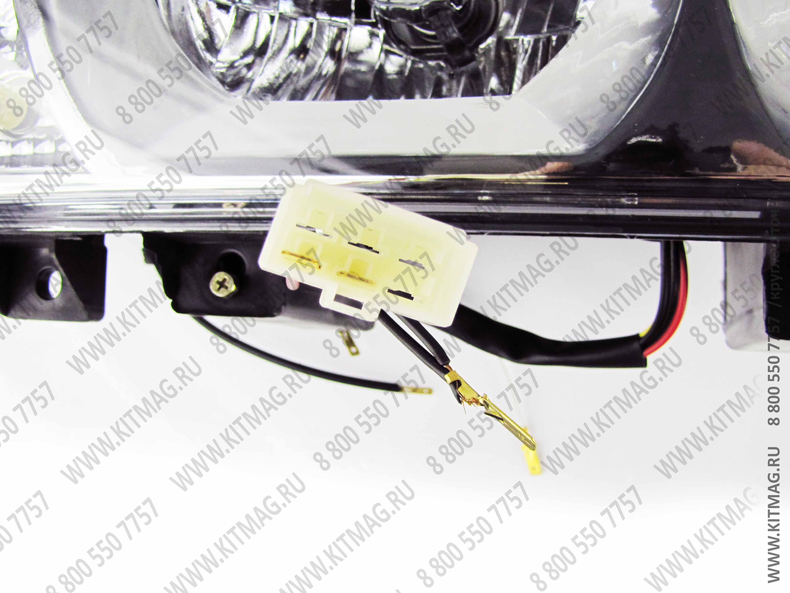 картинка Фара передняя правая нового образца автокран KRAN от магазина Одежда+