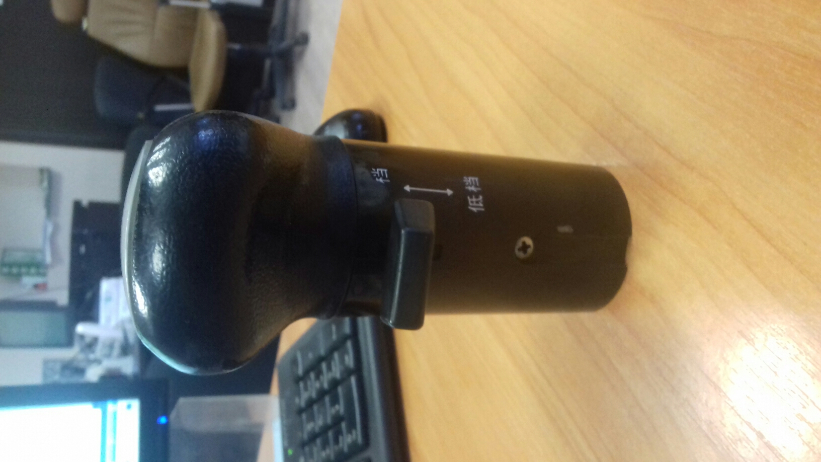 картинка Рукоятка рычага переключения передач KRAN QY30K5 от магазина Одежда+