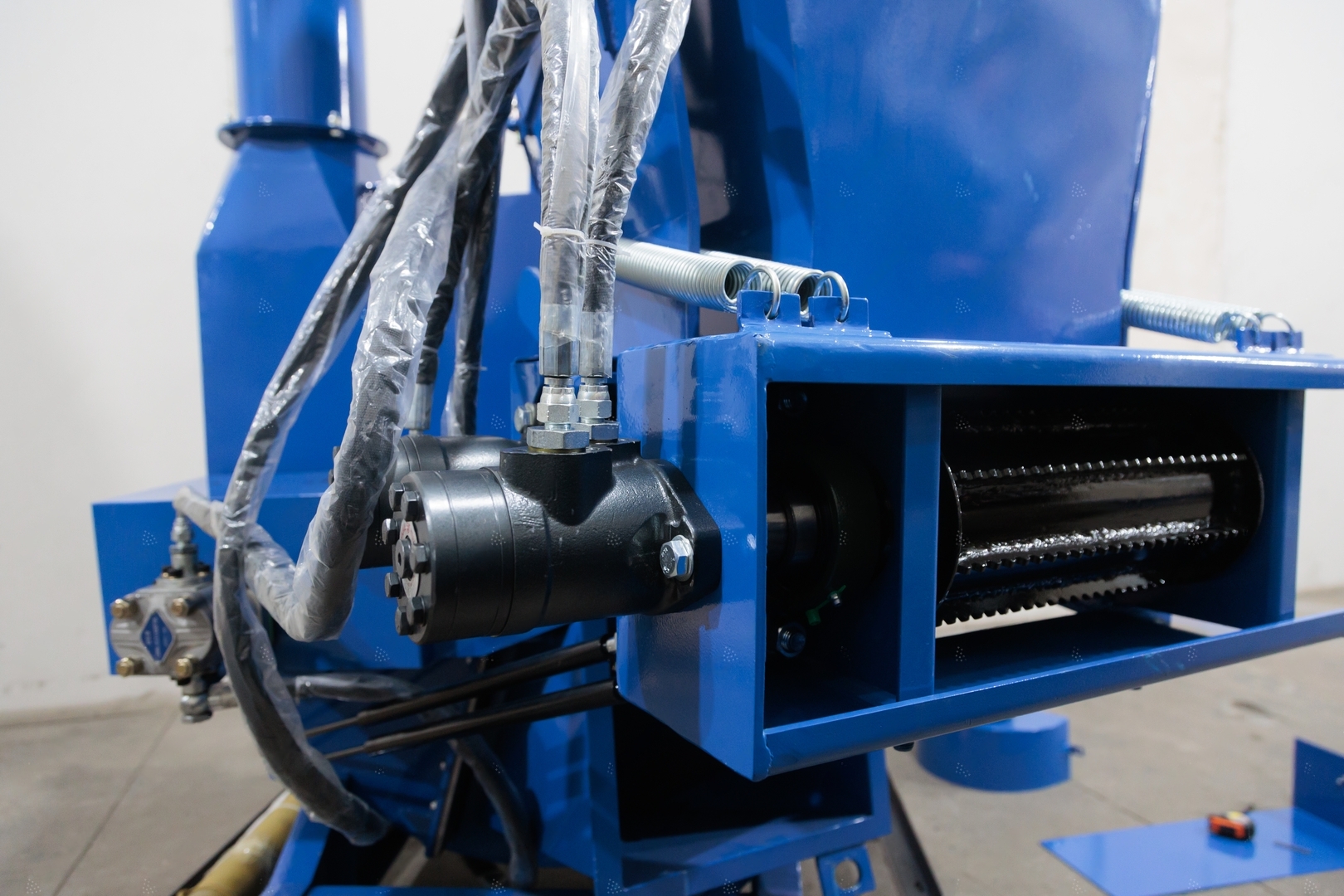 картинка Измельчитель дерева DH-70X ВОМ от магазина Одежда+