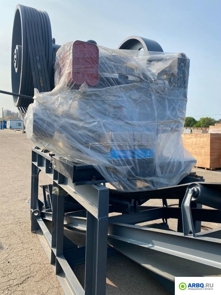 картинка Щековая дробилка дизельная ре400/600 от магазина Одежда+