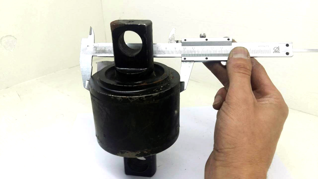 картинка Сайлентблок V-образной тяги D100 KRAN QY25 от магазина Одежда+