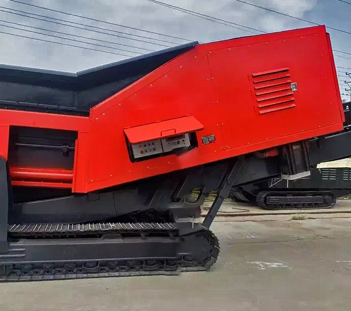 картинка Мобильный измельчитель гусеничного типа U-MS250 от магазина Одежда+