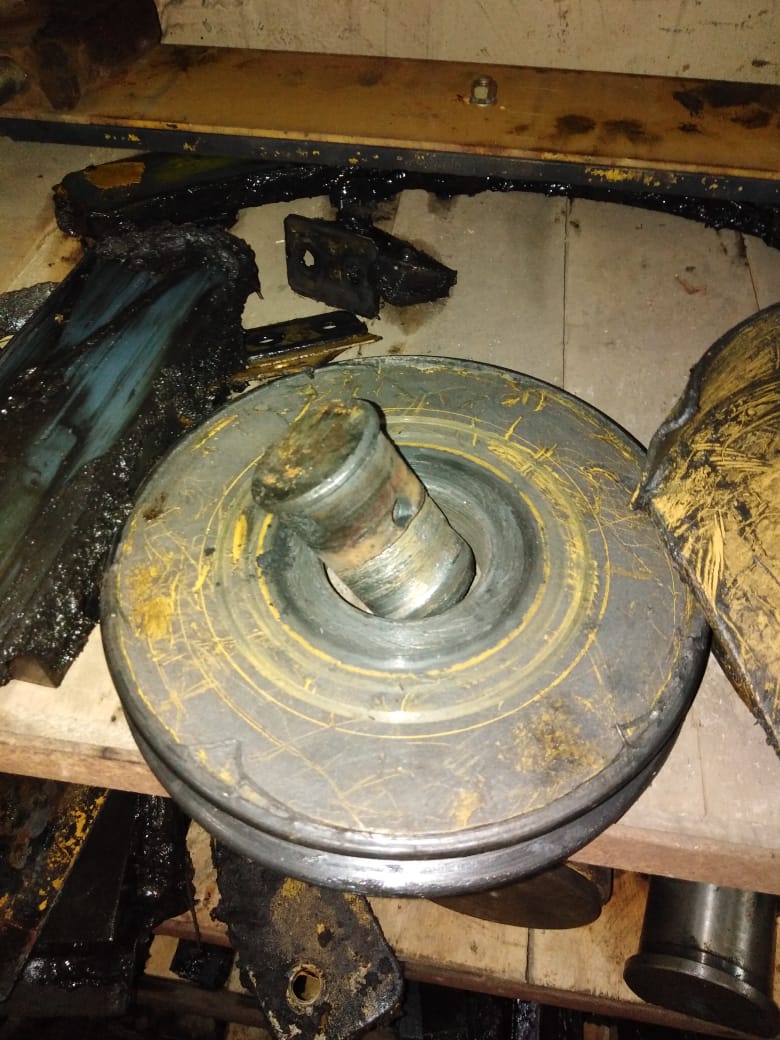 картинка Шкив+вал+подшипник (комплект) внутристреловой/KRAN QY50 от магазина Одежда+