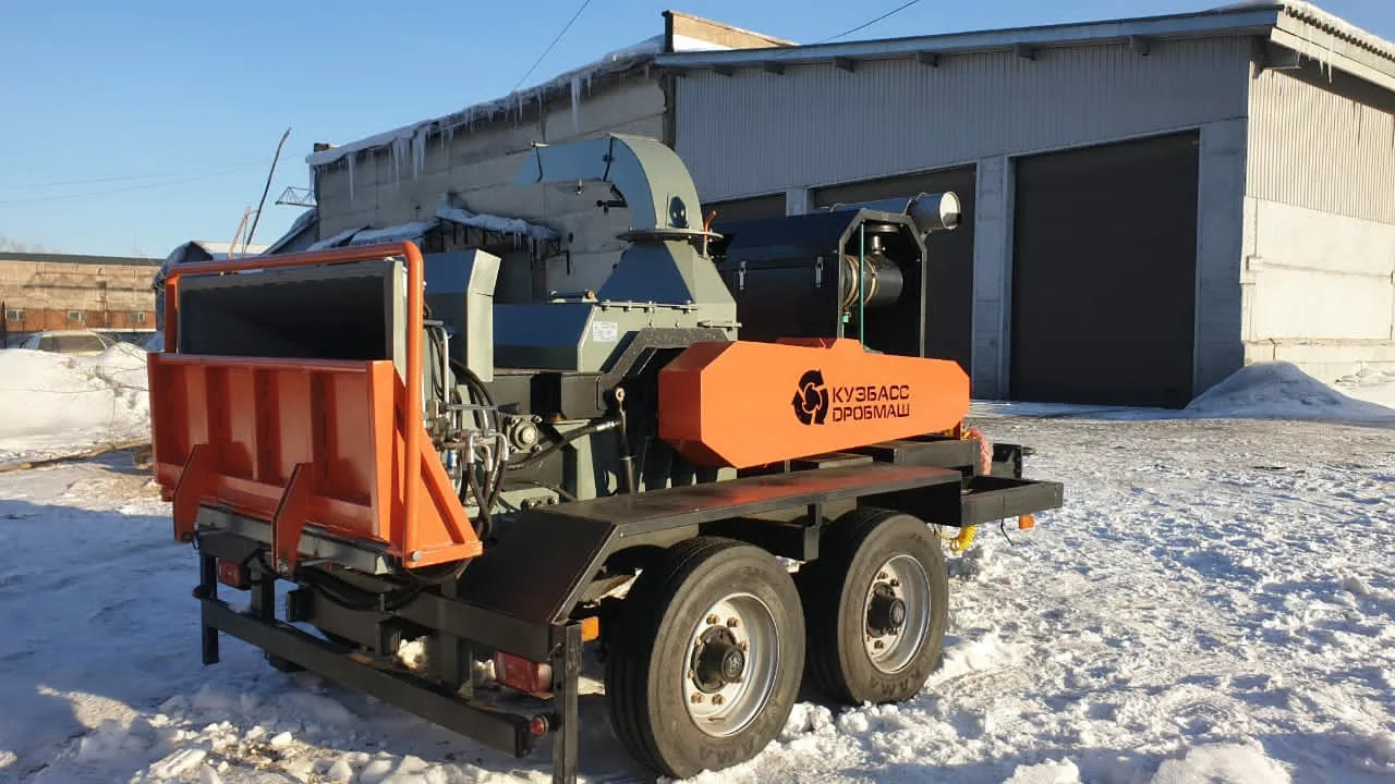 картинка Дробилка для дерева М400 2023 г. от магазина Одежда+