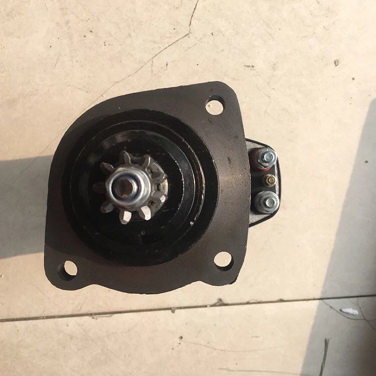 картинка Стартер Weichai QD2745G от магазина Одежда+